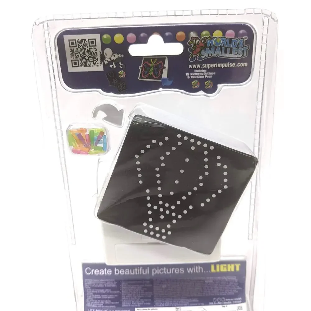 World's Smallest Lite-Brite - New in package Light Bright